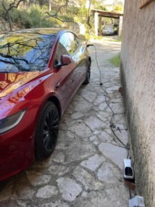 Chargeur portable 11 KW triphasé - 400V - 16A photo review