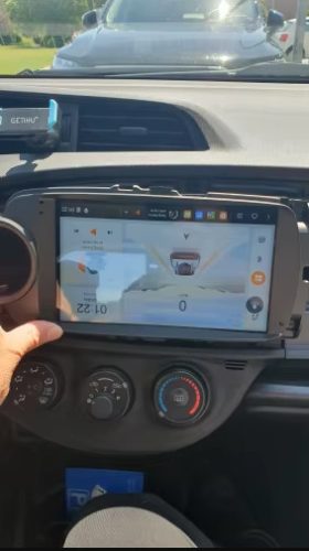 Autoradio Toyota Yaris CarPlay photo review