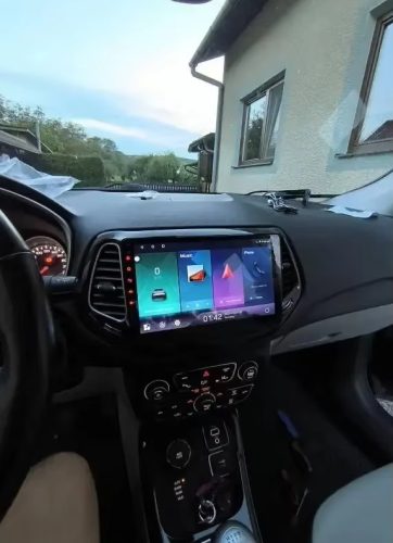 Autoradio Jeep Compass CarPlay photo review