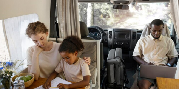 Lire la suite à propos de l’article Montage autoradio Fiat Ducato camping-car : les étapes à suivre