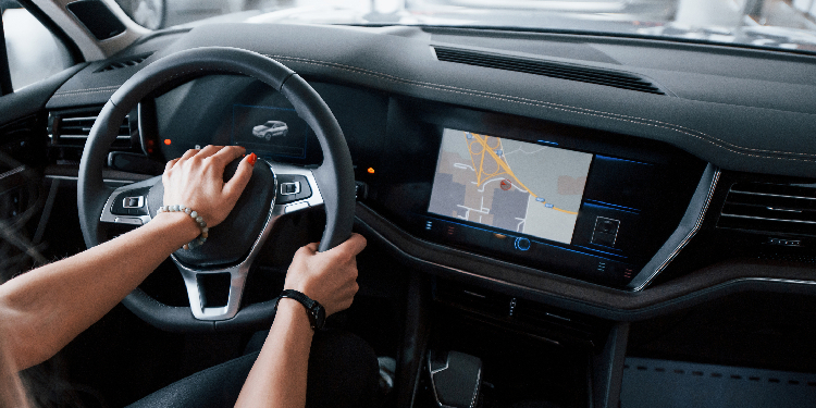 Tutoriel : comment changer autoradio étape par étape ?